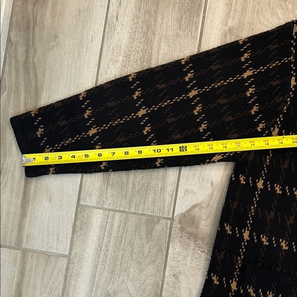 Crystal Kobe Plaid Cardigan in Black and Tan - Picture 10 of 10